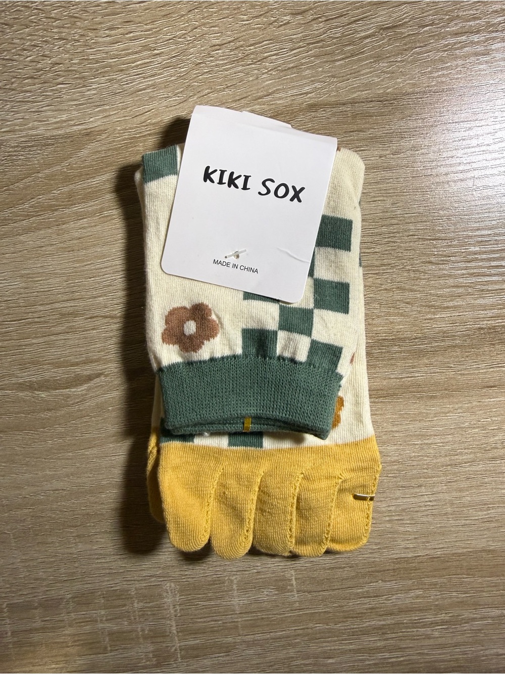 Women's Yellow & Green Floral Check Toe Socks